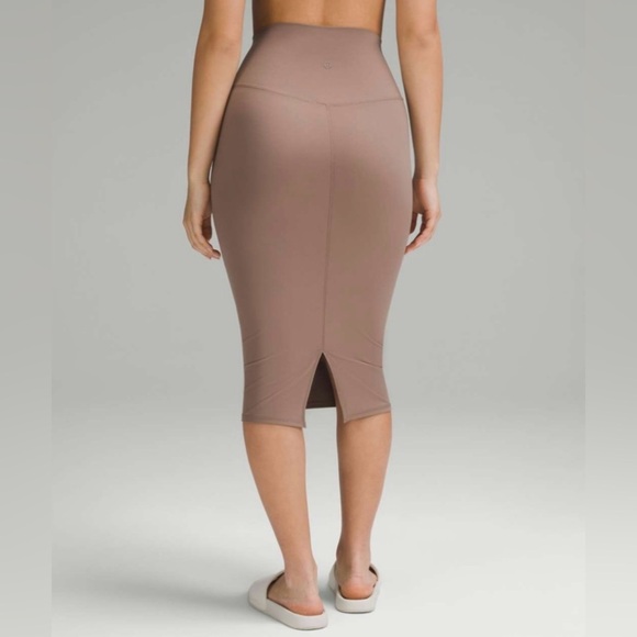 Lululemon Nulu Slim-Fit High-Rise Skirt in Taupetastic - Picture 4 of 4